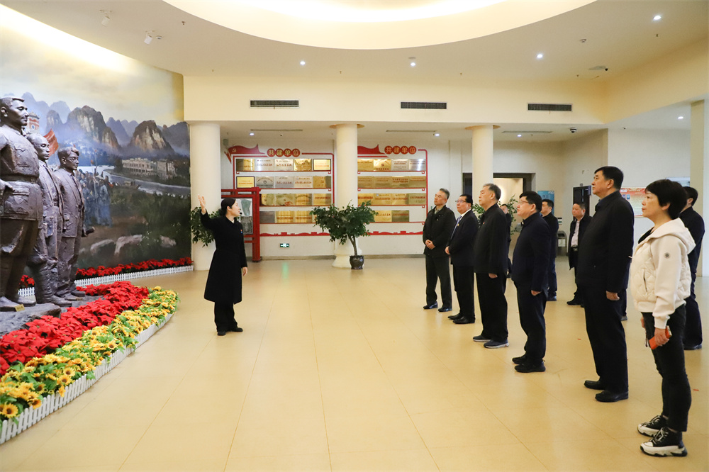 廣西烈士陵園4.jpg 廣西烈士陵園4.jpg